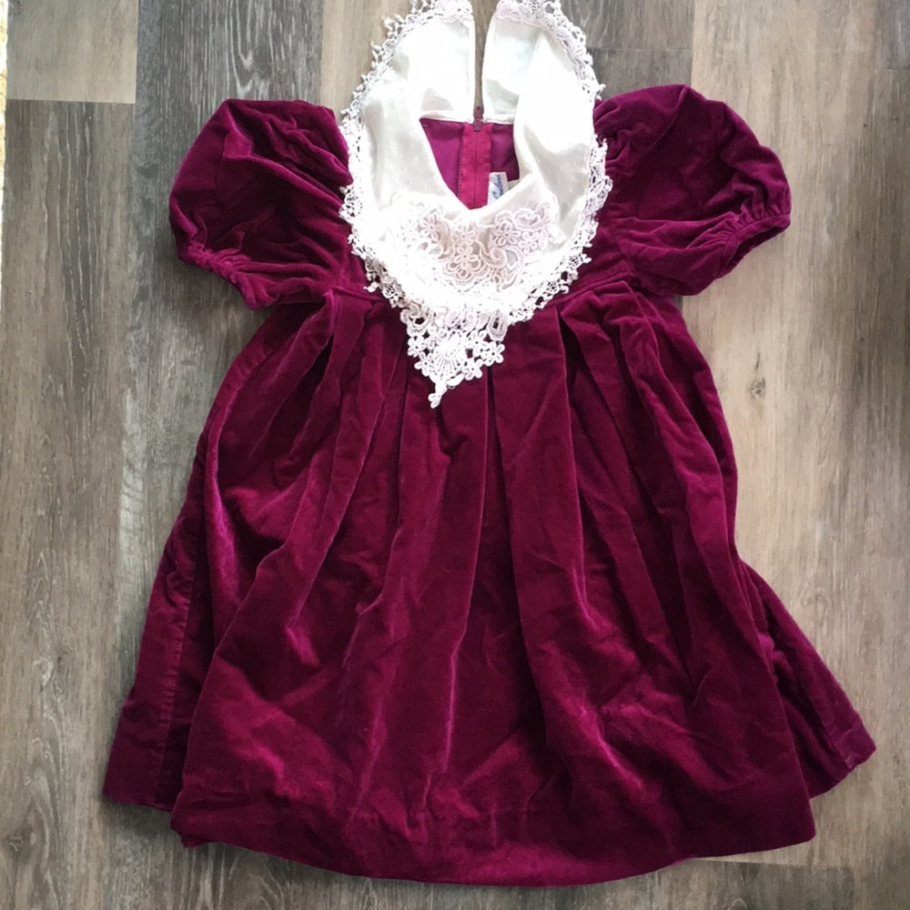 Vintage Jayne Copeland Velvet Purple Dress w. Lace
